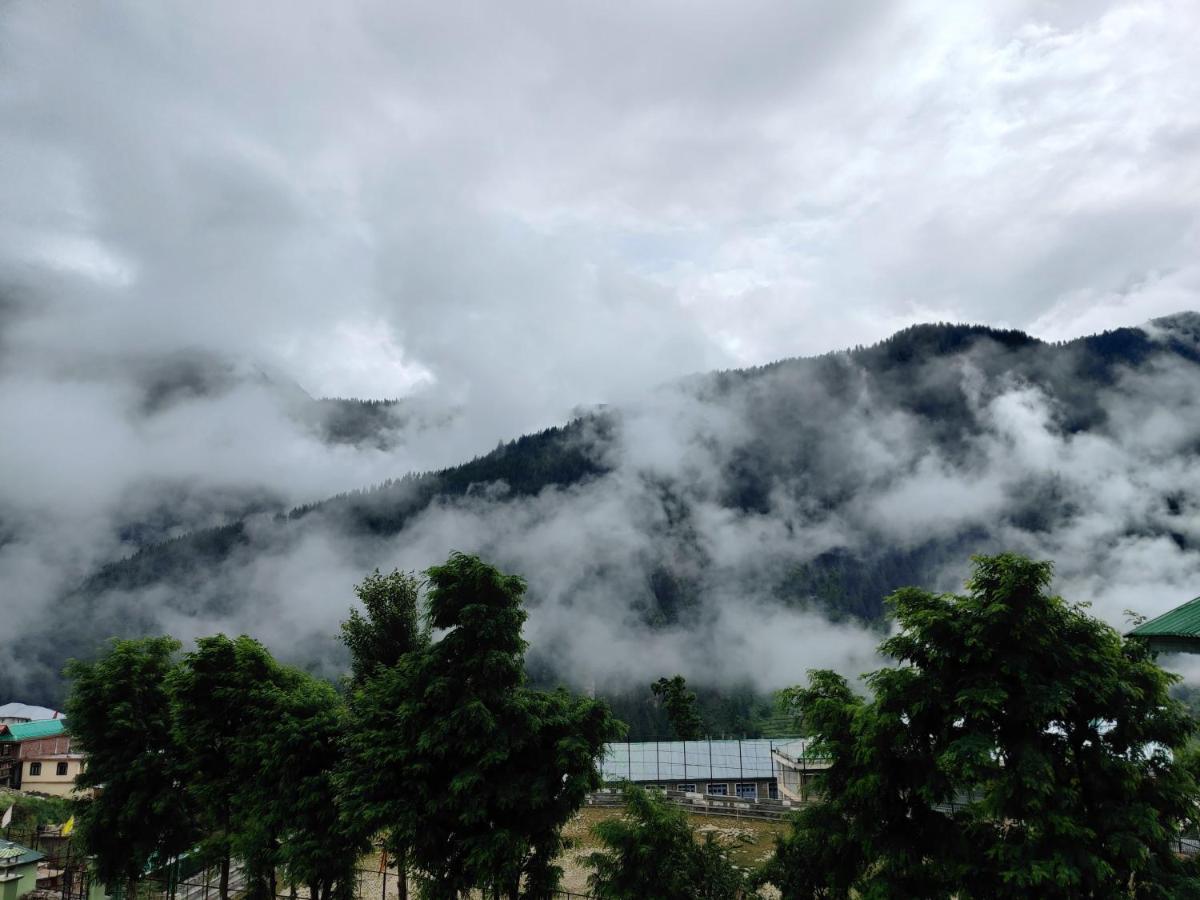 Hotel Mount Kailash Sangla Екстер'єр фото